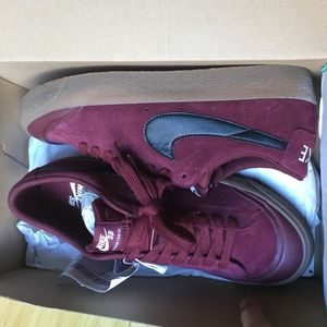 NIKE SB Zoom Air BLAZER LOW-XT